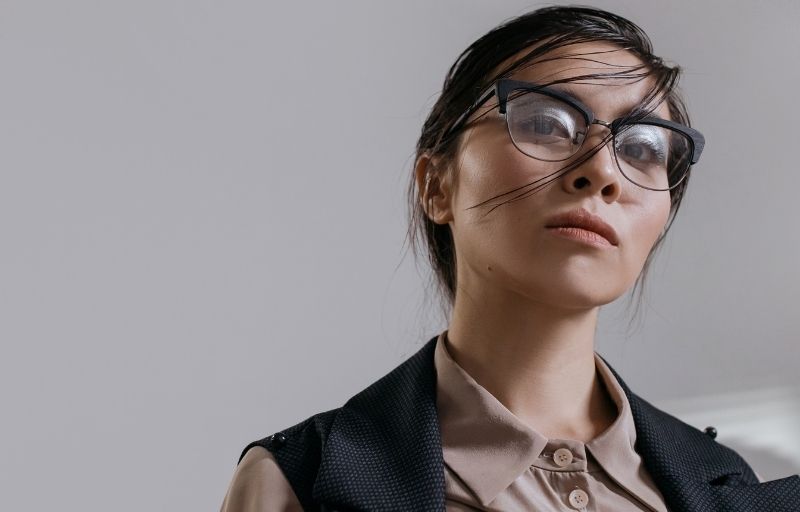 老眼鏡をかっこよく